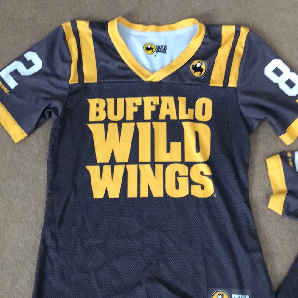 Buffalo Wild Wings Jersey